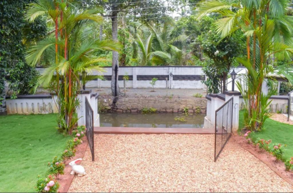 Babira Brookside Heritage Resort Kumarakom Zewnętrze zdjęcie